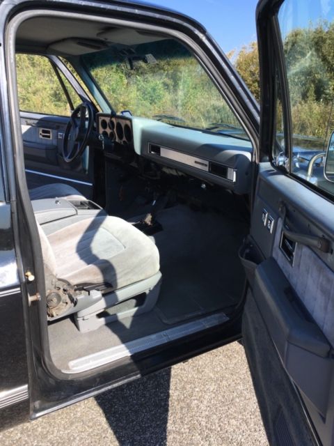 1989 Black Chevrolet Blazer SUV