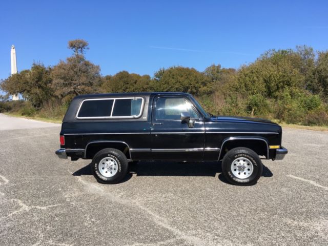 1989 Black Chevrolet Blazer SUV