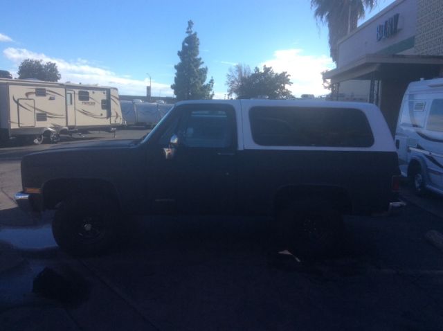 1989 Primer Chevrolet Blazer SUV