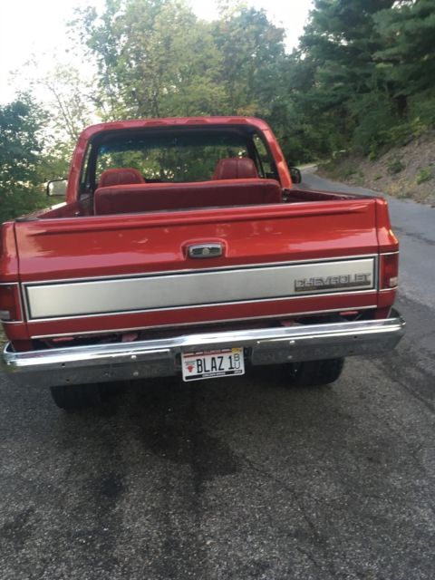 1991 Red Chevrolet Blazer