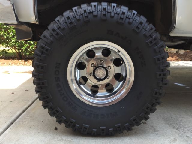 1982 Red Chevrolet Blazer SUV