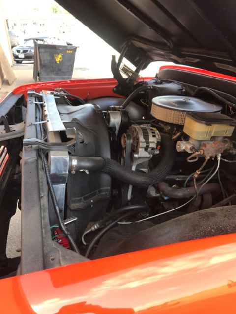 1968 Orange / black Chevrolet C-10 Stepside single cab