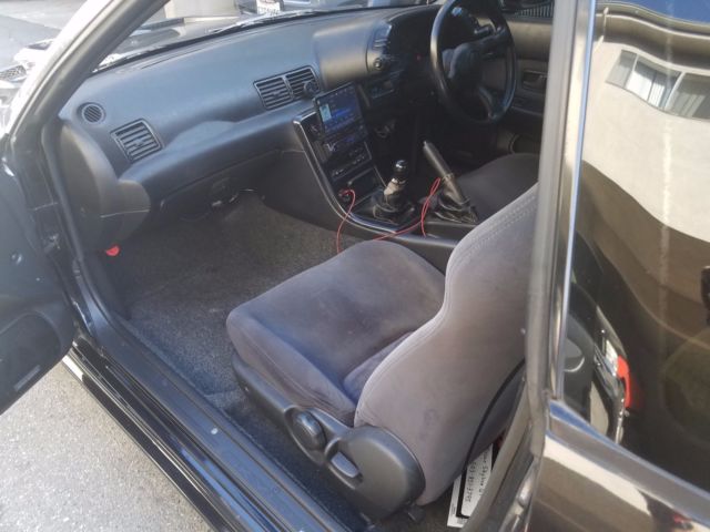 1990 Black Nissan GT-R Coupe