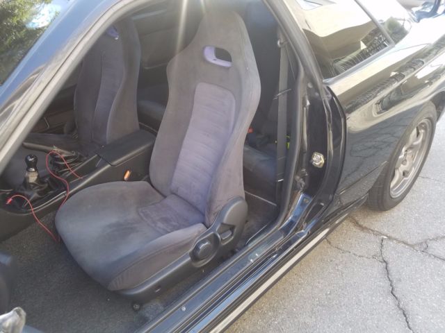 1990 Black Nissan GT-R Coupe