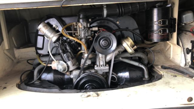 1978 White Volkswagen Bus/Vanagon