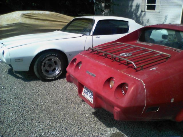 1975 red Chevrolet Corvette coupe