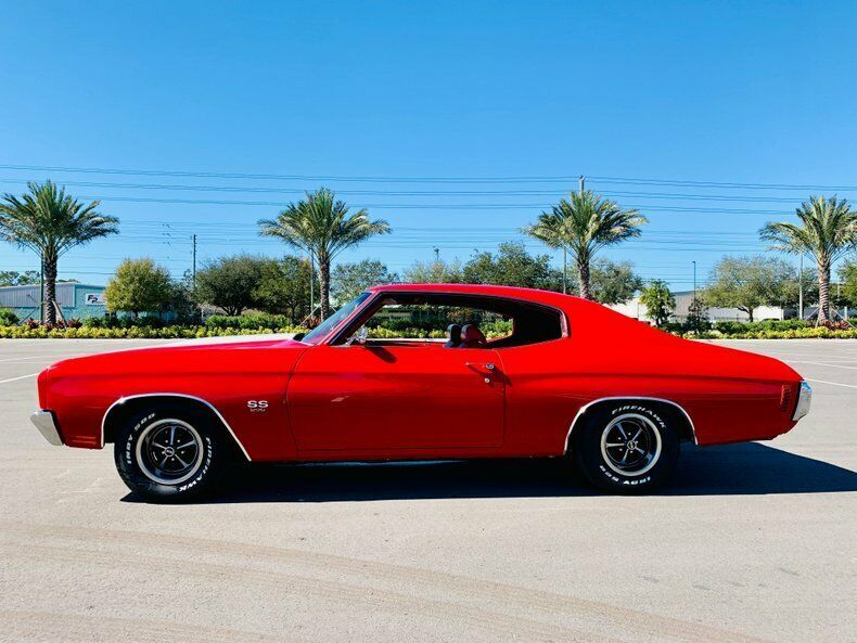 1970 Red Chevrolet Chevelle --