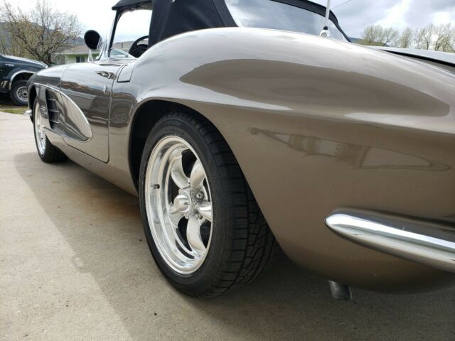 1961 Fawn Chevrolet Corvette Convertible
