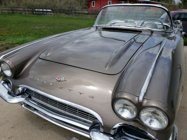 1961 Fawn Chevrolet Corvette Convertible