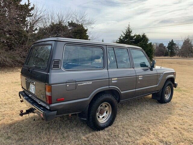 1989 Gray Toyota Land Cruiser SUV