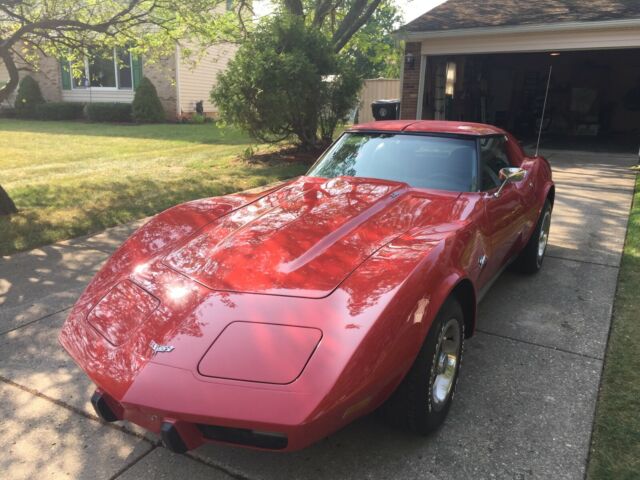 1977 Red Chevrolet Corvette Coupe