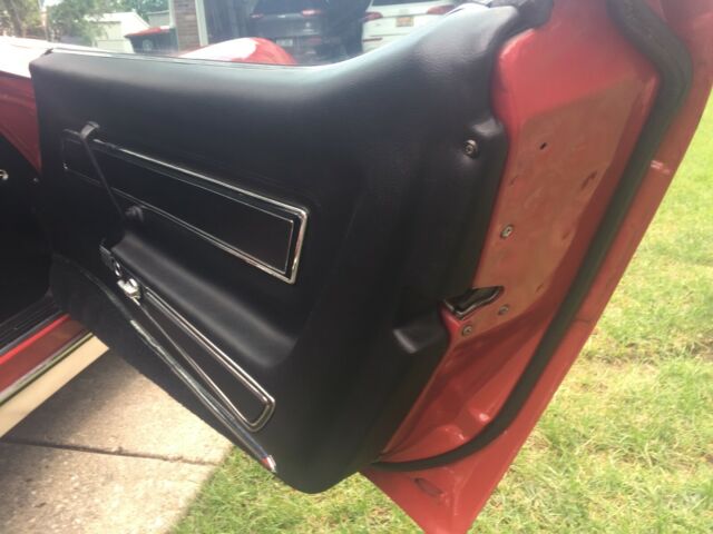 1977 Red Chevrolet Corvette Coupe