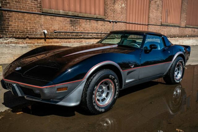 1978 Black & Silver Chevrolet Corvette Coupe