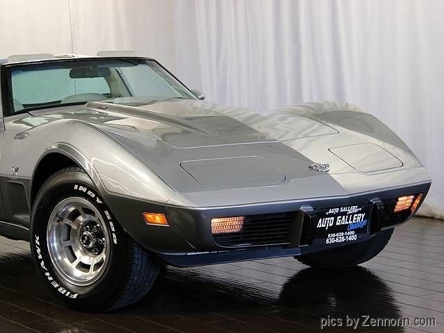 1978 Silver Chevrolet Corvette Coupe
