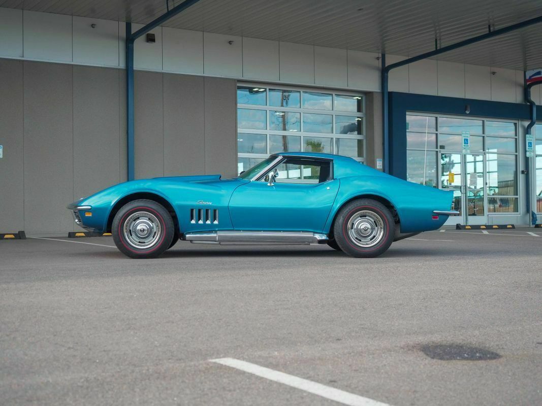 1969 -- Chevrolet Corvette --