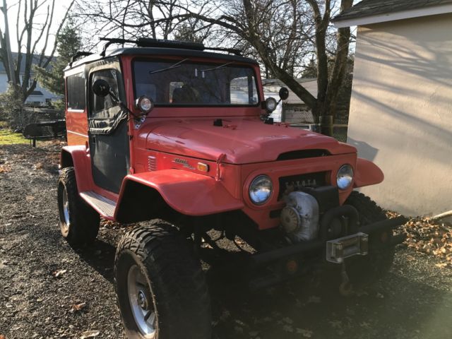 1971 Orange Toyota Land Cruiser