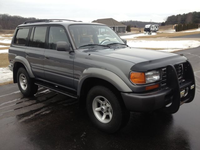 1995 Gray Toyota Land Cruiser SUV