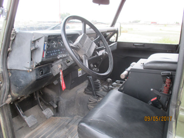 1986 Green Land Rover Defender Wagon