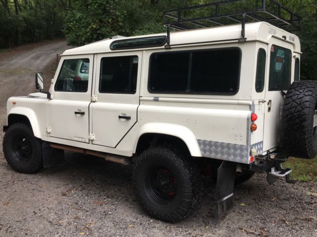 1988 White Land Rover Defender SUV