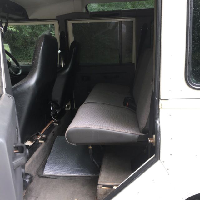 1988 White Land Rover Defender SUV