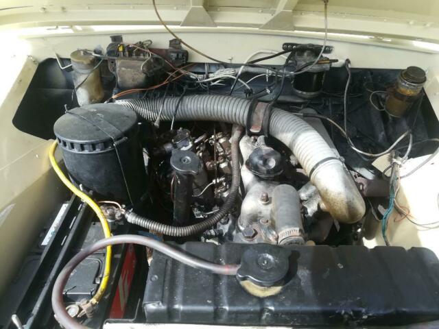 1961 Beige Land Rover Santana  88 Pickup