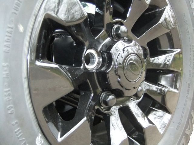 1988 Silver Land Rover Defender