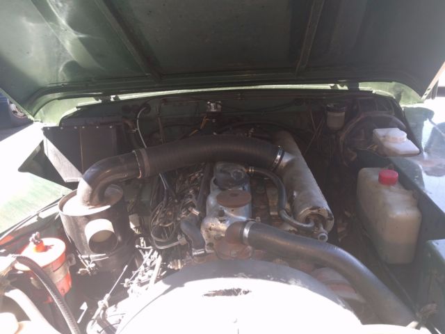 1988 Green Land Rover Defender SUV