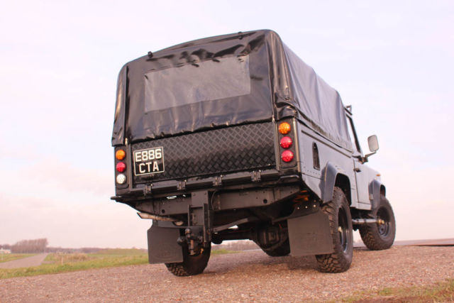 1988 Black Land Rover Defender SUV