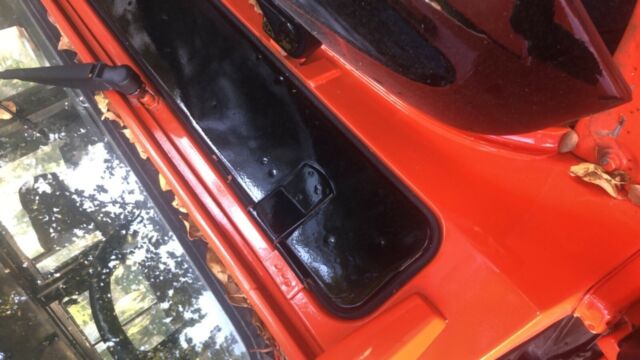 1984 orange Land Rover Defender