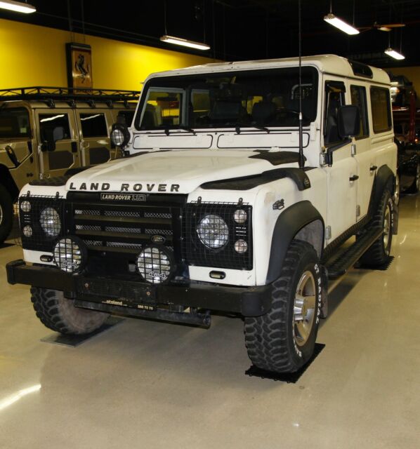 1990 White Land Rover Defender SUV