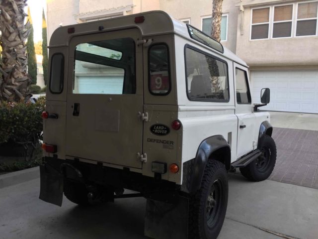 1992 White Land Rover Defender SUV