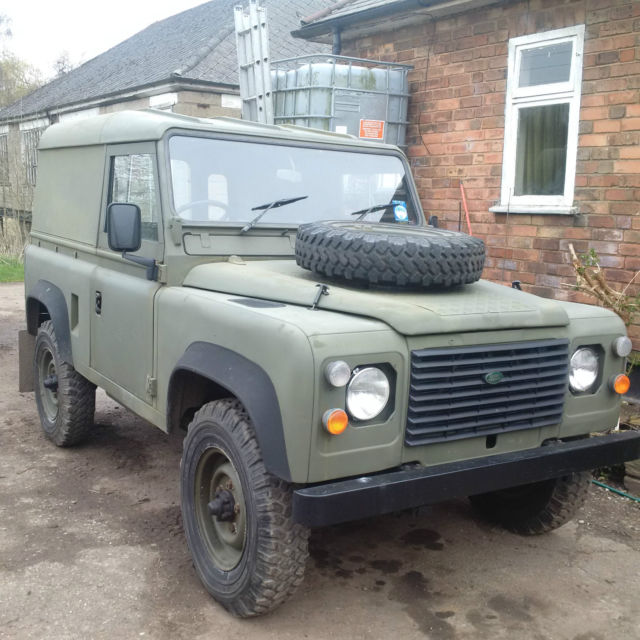 1980 Green Land Rover Defender