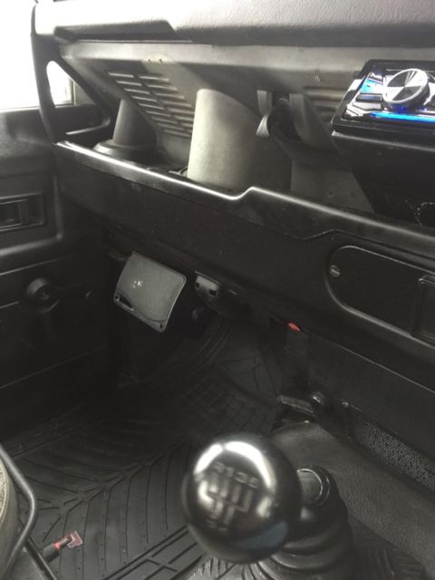 1980 White Land Rover Defender Pickup