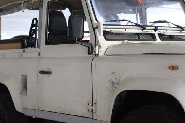 1987 ivory Land Rover Defender Convertible
