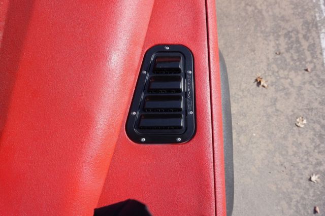 1985 Red Land Rover Defender SUV