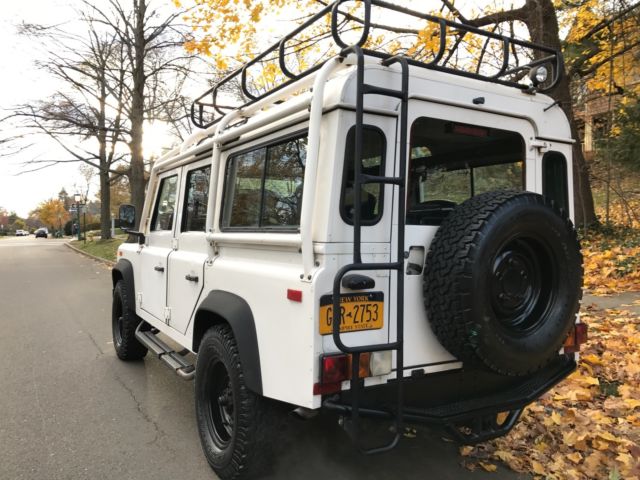 1993 Gray Land Rover Defender