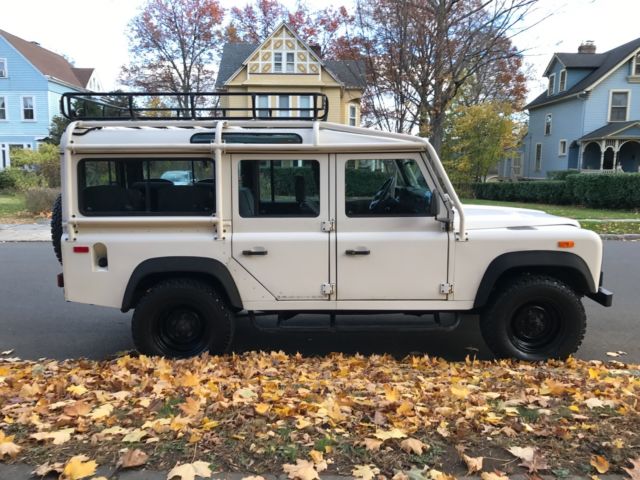 1993 Gray Land Rover Defender
