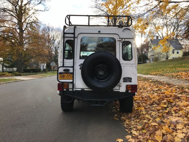 1993 Gray Land Rover Defender