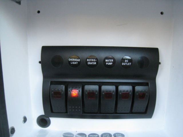 1988 White Land Rover Defender Cab & Chassis