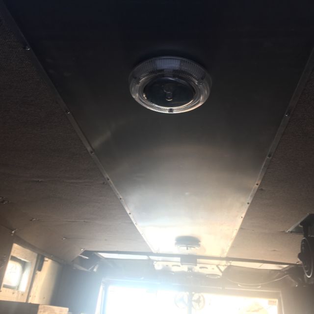 1972 Camo Land Rover FC 101 Radio Body