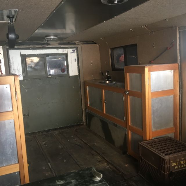 1972 Camo Land Rover FC 101 Radio Body