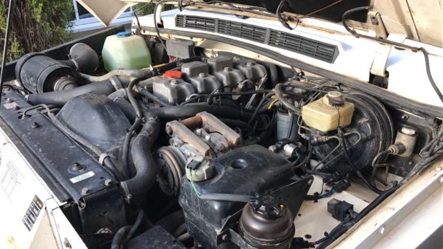 1992 White Land Rover Range Rover 2 Door