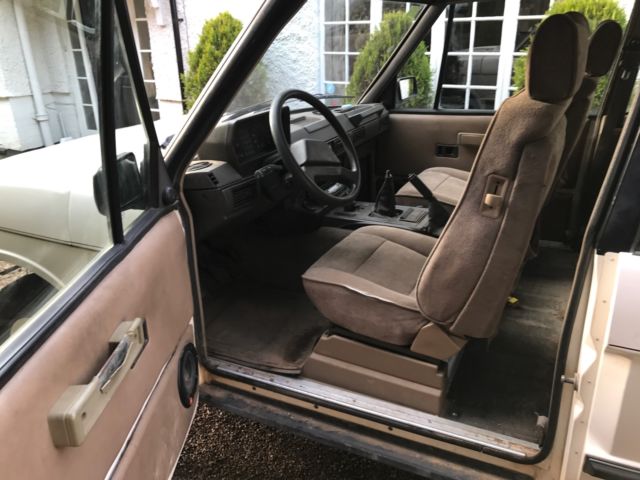 1992 White Land Rover Range Rover 2 Door