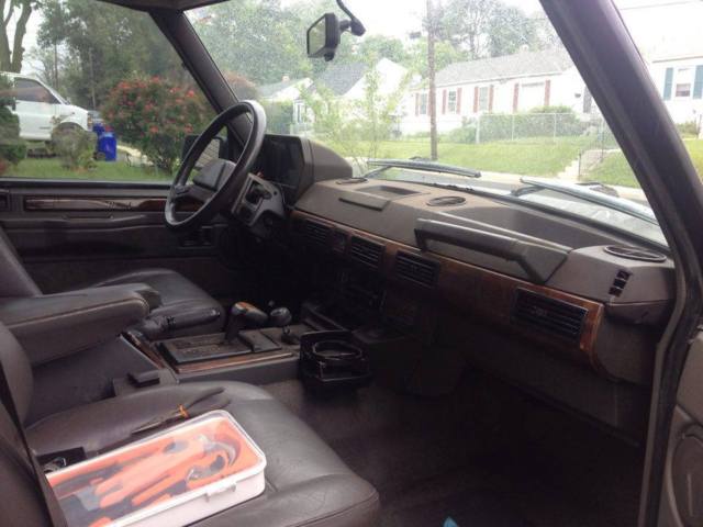 1990 Gray Land Rover Range Rover SUV