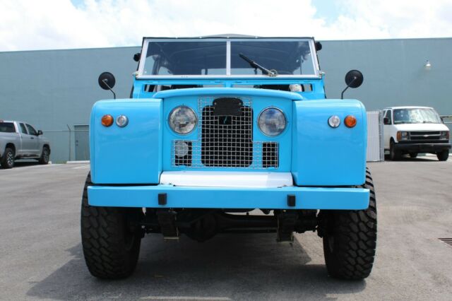 1966 Blue Land Rover series II