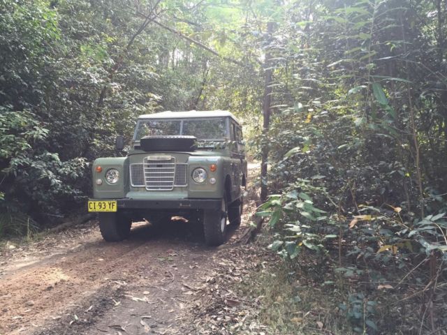 1975 Green Land Rover Defender