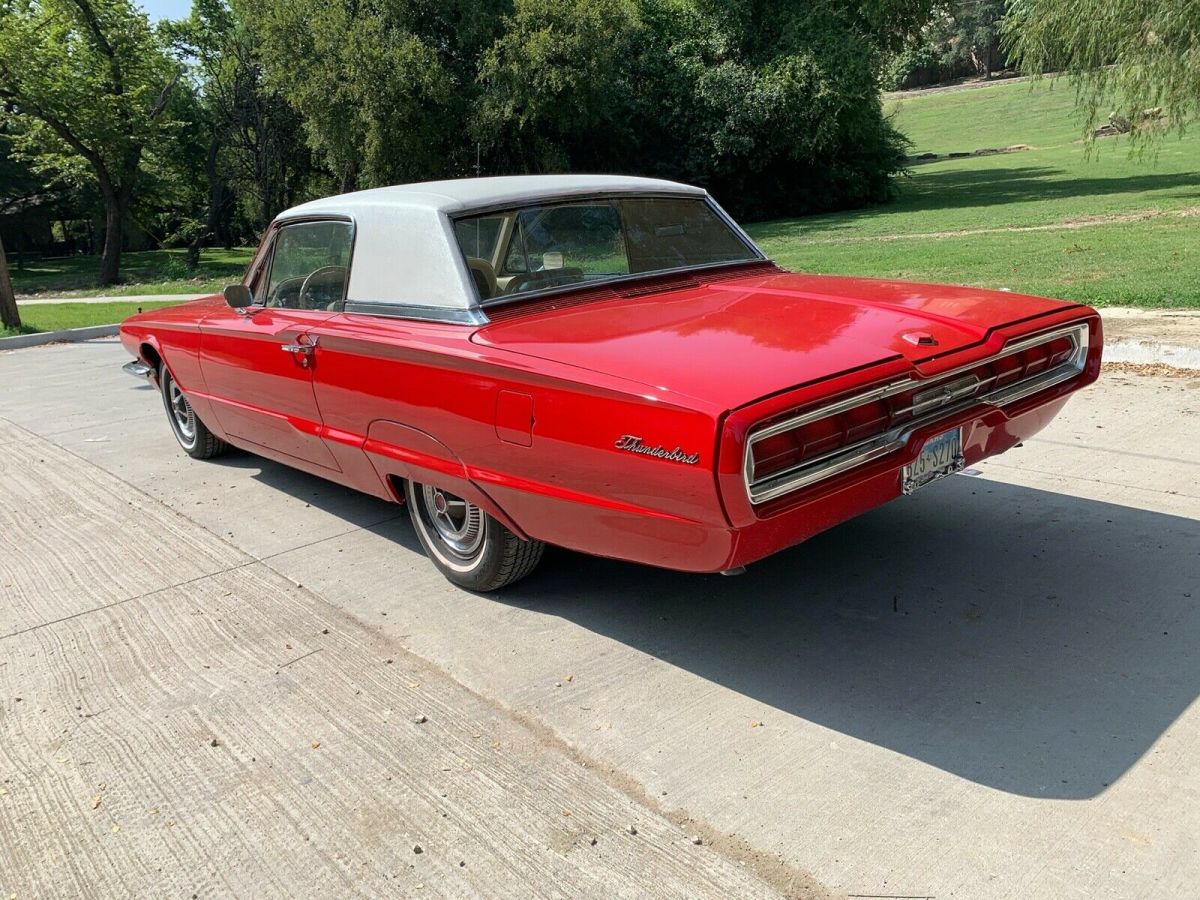 1966 Ford Thunderbird Coupe