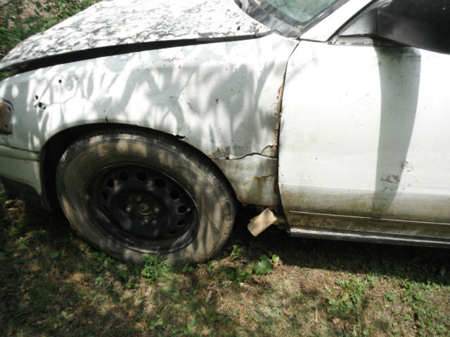 1989 White Honda CRX Hatchback