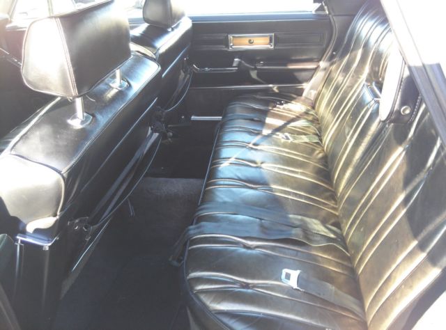 1968 White Chrysler Imperial Sedan