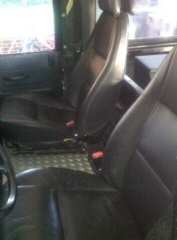 1990 White Land Rover Defender